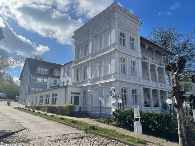 Hotel zum Kauf 4.500.000 € 44 Zimmer 2.916 m² Grundstück Sellin Sellin 18586
