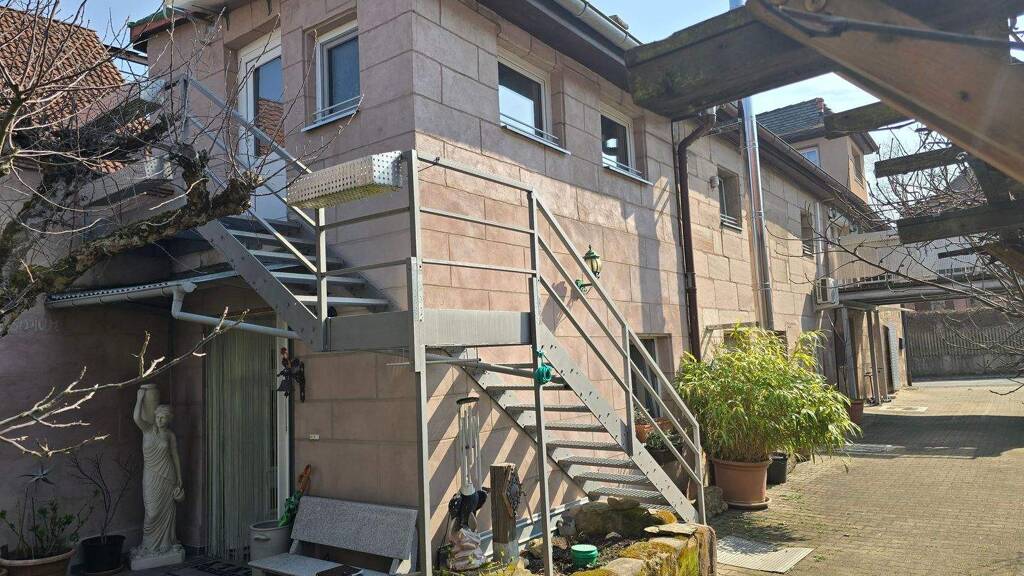 Mehrfamilienhaus zum Kauf 630.000 € 9 Zimmer 445 m² Grundstück Dambach Fürth 90768