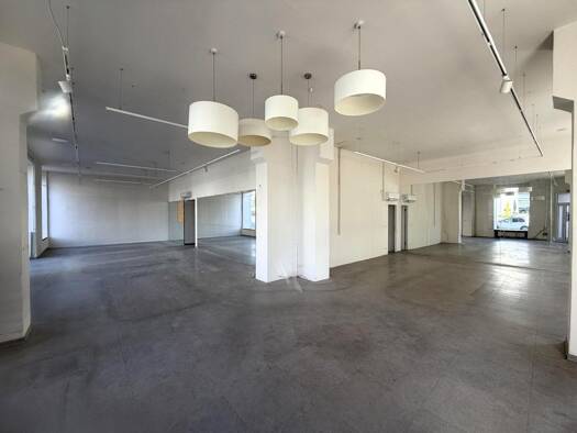 Laden zur Miete 3.819 € 718,6 m² Verkaufsfläche Josefstadt 1080
