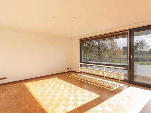 Wohnung zum Kauf 240.000 € 3 Zimmer 88 m² frei ab sofort Kürenz Trier 54296