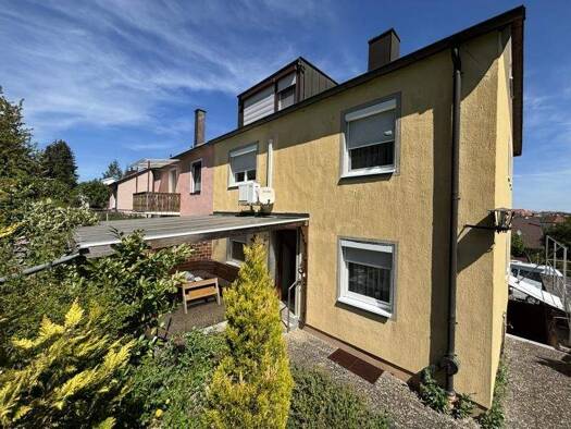 Doppelhaushälfte zum Kauf 450.000 € 8 Zimmer 147 m² 431 m² Grundstück Höchberg 97204