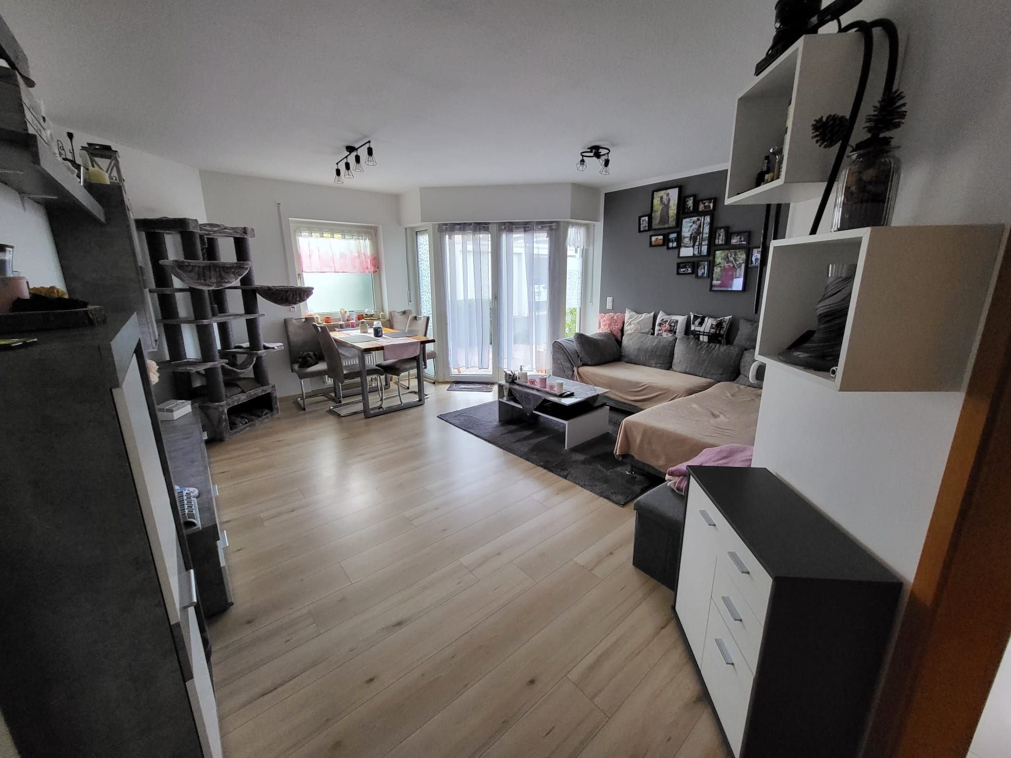 Wohnung zur Miete 500 € 2 Zimmer 64,1 m²<br/>Wohnfläche EG<br/>Geschoss ab sofort<br/>Verfügbarkeit Ochsenkopf Straße 8 Münchberg Münchberg 95213