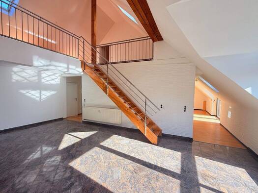 Wohnung zur Miete 1.790 € 3 Zimmer 170 m² frei ab 01.02.2026 Fuchsstraße 57 Dambach Fürth 90768