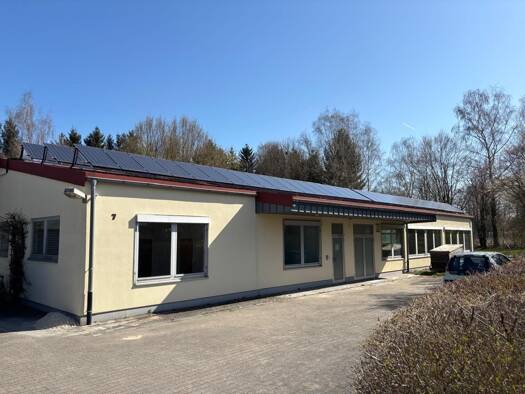 Produktionshalle zur Miete 1.400 € 434 m² Lagerfläche Burk Burk 91596