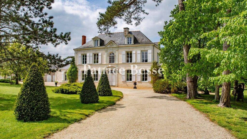 Einfamilienhaus zum Kauf 1.395.000 € 7 Zimmer 315 m² 17.232 m² Grundstück Centre Angers 49000