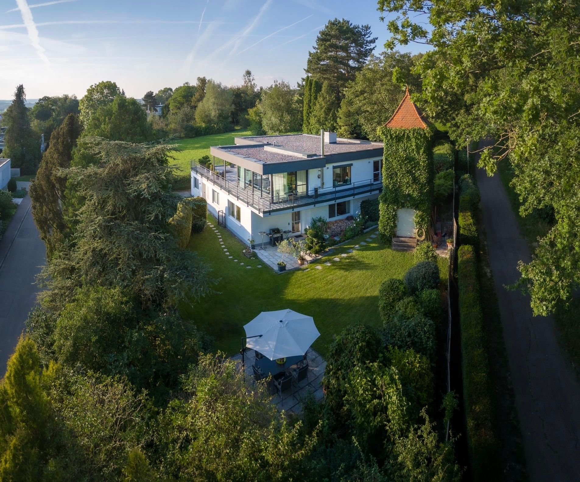 Einfamilienhaus zum Kauf 970.000 € 8 Zimmer 274 m²<br/>Wohnfläche 1.303 m²<br/>Grundstück Donauwörth Donauwörth 86609