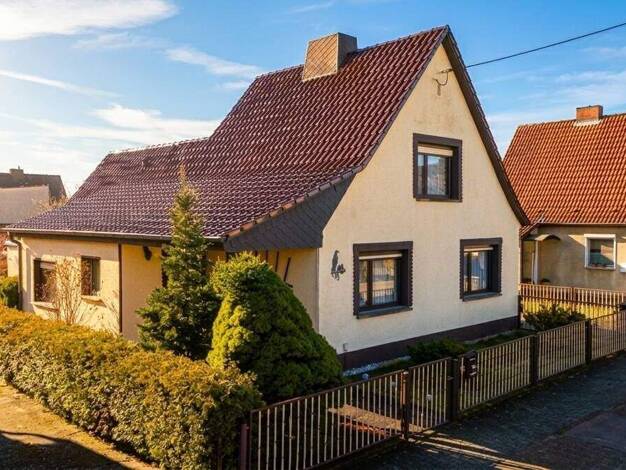 Einfamilienhaus zum Kauf 170.000 € 4 Zimmer 95,7 m² 506 m² Grundstück Karl-Liebknecht-Straße 14 Muldenstein Muldestausee 06774