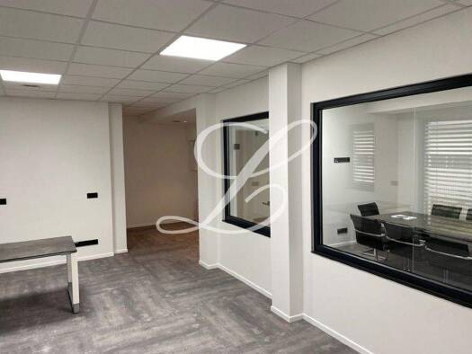 Büro zur Miete 12 € 87 m² Bürofläche Dransdorf Bonn 53121
