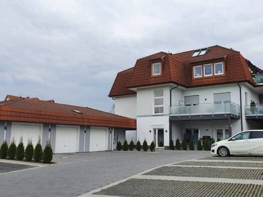Wohnung zur Miete 910 € 2 Zimmer 88 m² Geschoss 1/2 frei ab 01.12.2026 Bad Wildungen Bad Wildungen 34537