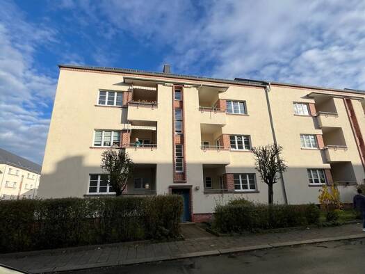 Wohnung zur Miete 390 € 3 Zimmer 65 m² Geschoss 1/3 frei ab sofort Marktsteig 4 Bernsdorf Bernsdorf 09126