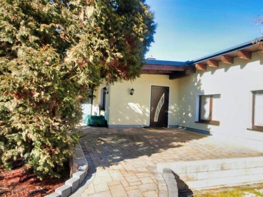 Bungalow zum Kauf 3 Zimmer 120 m² 1.500 m² Grundstück Oberlosa Plauen 08527