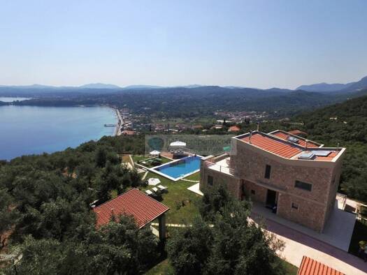Villa zum Kauf 3.500.000 € 6 Zimmer 320 m² 4.200 m² Grundstück Municipality of Central Corfu and Diapontia Islands 49100