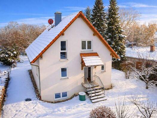 Einfamilienhaus zum Kauf 373.000 € 108 m² 983 m² Grundstück Coburg 96450