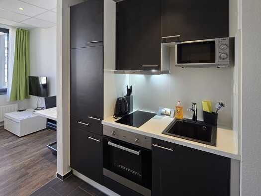 Wohnung zur Miete 1.195 € 1 Zimmer 24 m² frei ab sofort Triftstraße Niederrad Frankfurt am Main 60528