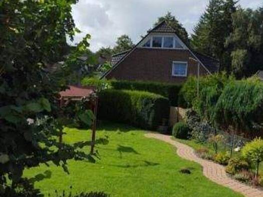 Maisonette zur Miete 1.295 € 4 Zimmer 108 m² EG Harksheide Norderstedt 22844