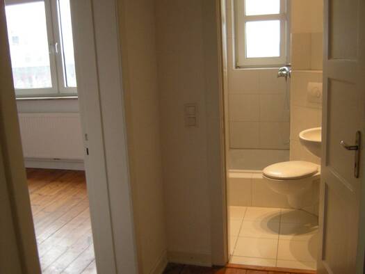 Wohnung zur Miete 559 € 1 Zimmer 40,5 m² Geschoss 4/5 frei ab 01.09.2026 Ottensen Hamburg 22765