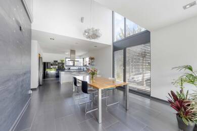 Einfamilienhaus zur Miete 1.950 € 6 Zimmer 224 m² 643 m² Grundstück Mehring Mehring 54346