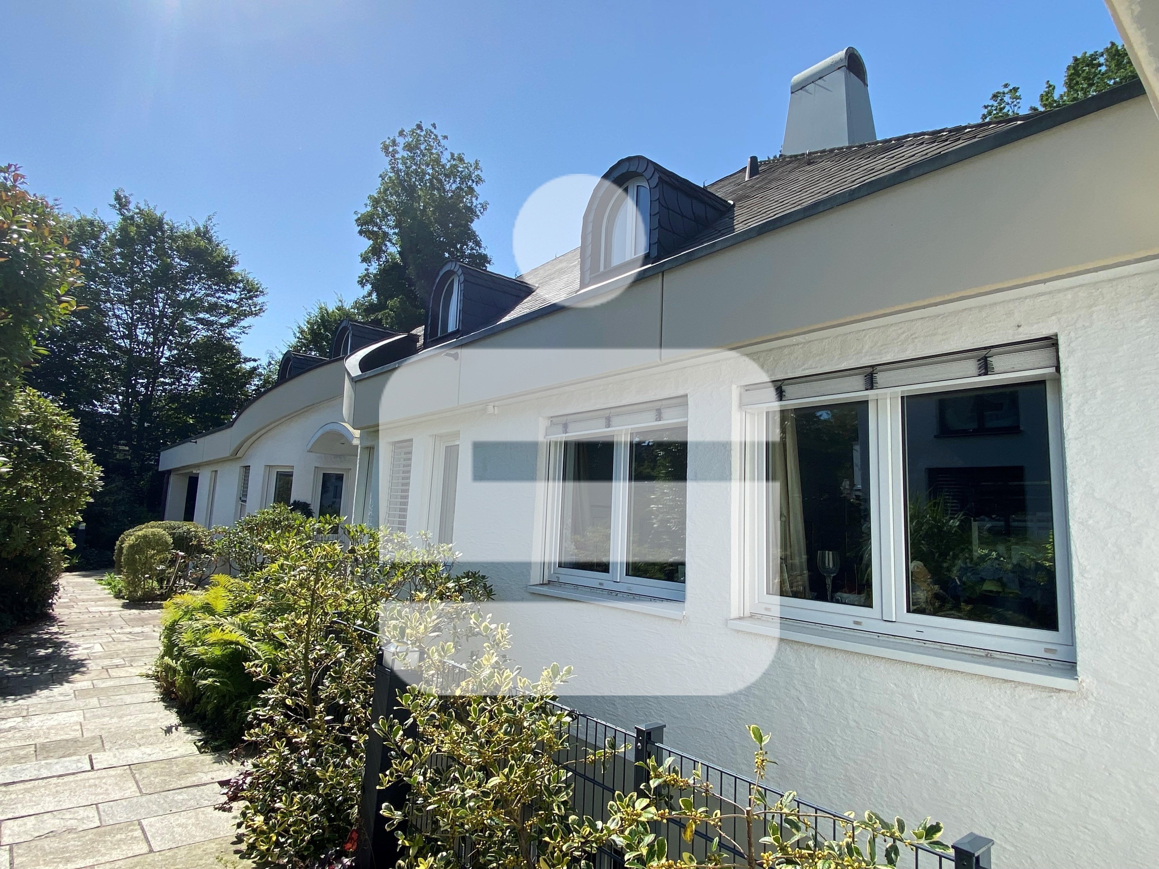 Einfamilienhaus zum Kauf 1.200.000 € 8 Zimmer 465 m²<br/>Wohnfläche 1.369 m²<br/>Grundstück Rathsberg Marloffstein 91080