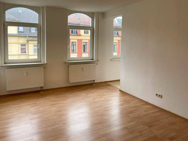 Studio zum Kauf 28.750 € 1 Zimmer 27 m² 4. Geschoss Stadtmitte Plauen 08523