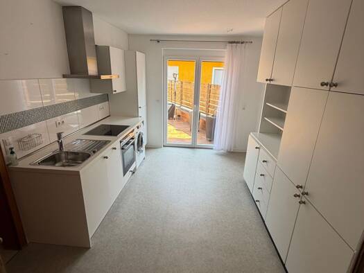 Wohnung zur Miete 1.250 € 3 Zimmer 90 m² Geschoss 1/2 frei ab sofort Heidingsfeld Würzburg 97084