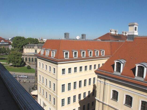 Penthouse zur Miete 635 € 2 Zimmer 40 m² Innere Altstadt Dresden 01067