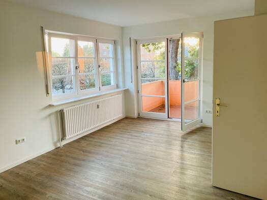 Wohnung zur Miete 770 € 3 Zimmer 76 m² Geschoss 1/3 frei ab sofort Elmshorn 25336