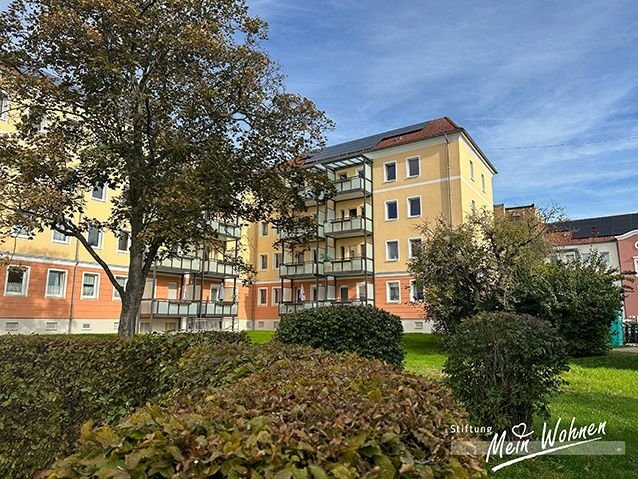 Wohnung zur Miete 405 € 4 Zimmer 74,7 m²<br/>Wohnfläche 3.<br/>Geschoss 01.12.2024<br/>Verfügbarkeit Gustav-Sobottka-Str. 1 Zeitz Zeitz 06712