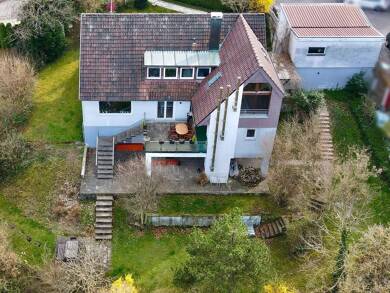 Mehrfamilienhaus zum Kauf 1.000.000 € 10 Zimmer 328 m² 2.536 m² Grundstück Gerlingen 70839