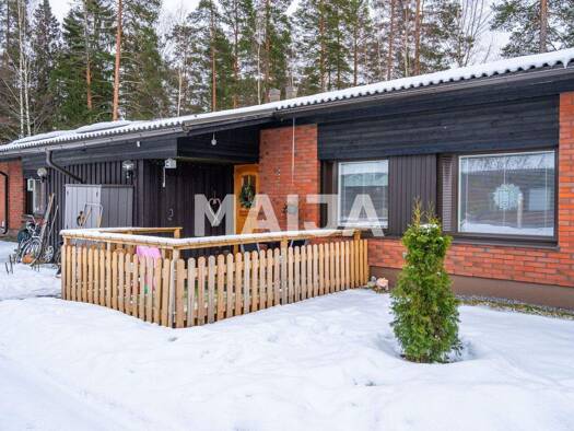 Reihenmittelhaus zum Kauf 134.000 € 4 Zimmer 94,5 m² 1.822 m² Grundstück Raitatie 6 Valkeakoski 37630