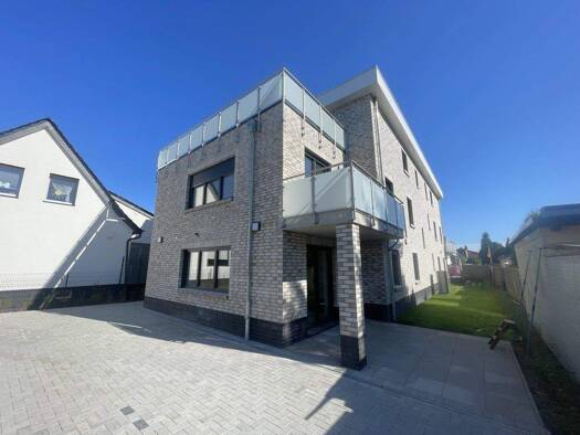 Wohnung zur Miete - Erstbezug 1.020 € 3 Zimmer 84,5 m² EG Schiffdorferdamm Bremerhaven 27574