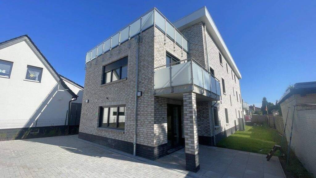 Wohnung zur Miete - Erstbezug 1.020 € 3 Zimmer 84,5 m² EG Schiffdorferdamm Bremerhaven 27574