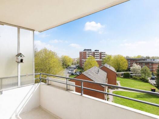 Wohnung zum Kauf 255.000 € 3 Zimmer 71 m² 3. Geschoss Henstedt-Ulzburg 24558