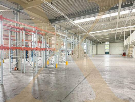 Halle/Industriefläche zur Miete 9.000 € 955 m² Lagerfläche Hörsching 4063