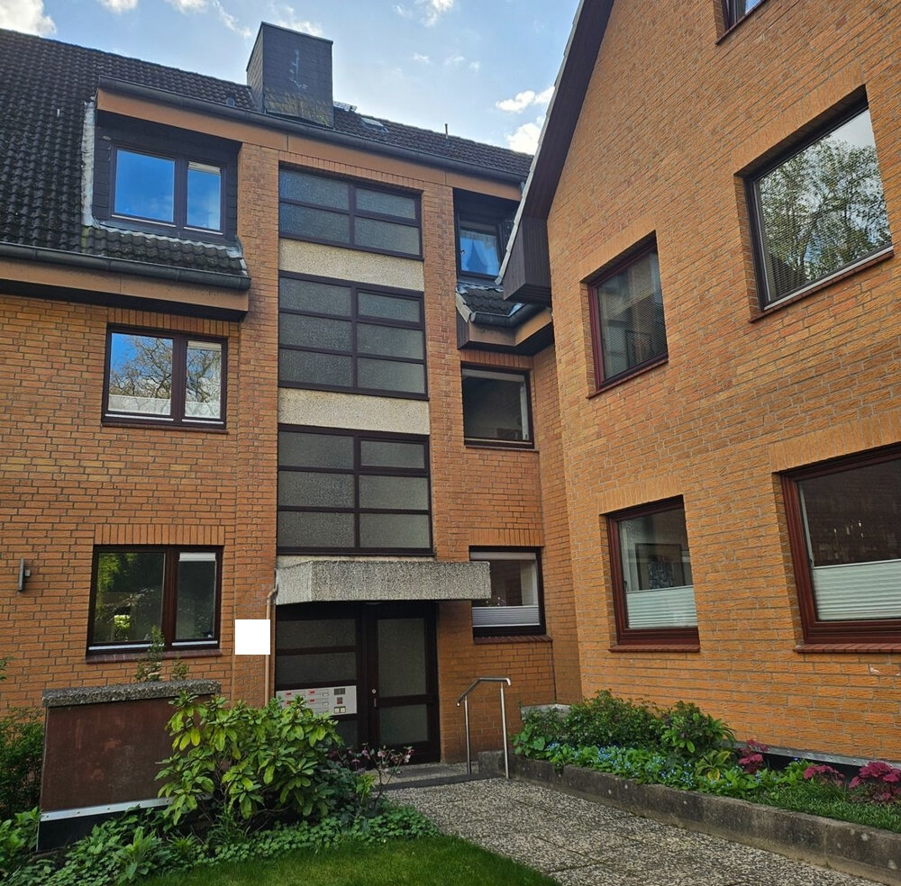 Wohnung zum Kauf 399.000 € 3 Zimmer 73 m²<br/>Wohnfläche 01.03.2025<br/>Verfügbarkeit Wellingsbüttel Hamburg 22391