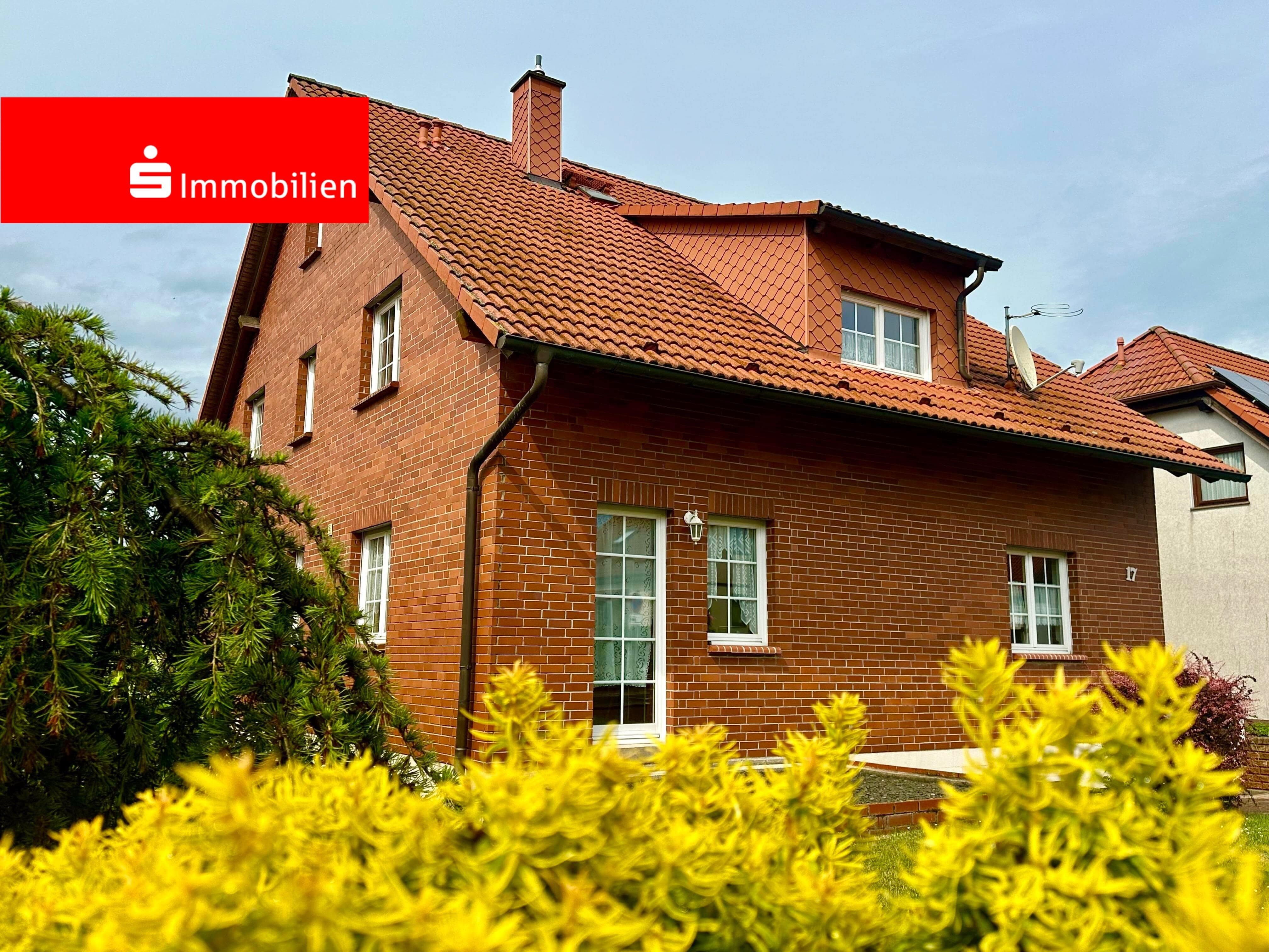 Einfamilienhaus zum Kauf 375.000 € 9 Zimmer 193 m²<br/>Wohnfläche 608 m²<br/>Grundstück ab sofort<br/>Verfügbarkeit Krauthausen Krauthausen 99819