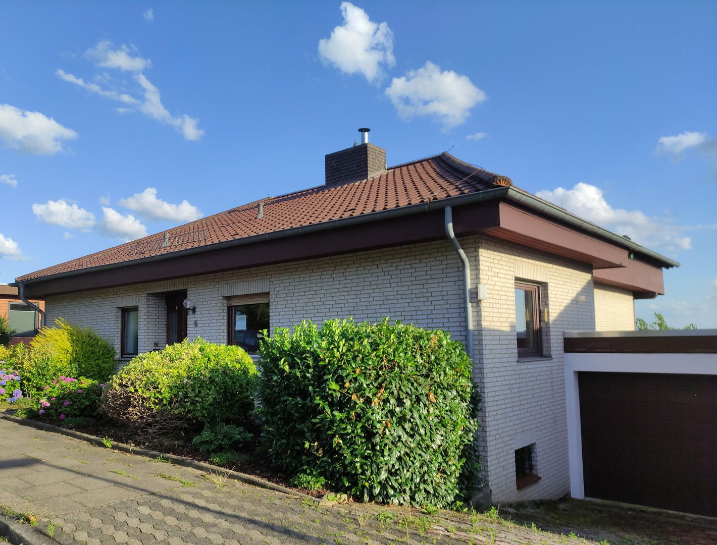 Einfamilienhaus zum Kauf provisionsfrei 359.000 € 8 Zimmer 180 m²<br/>Wohnfläche 640 m²<br/>Grundstück Northeim Northeim 37154