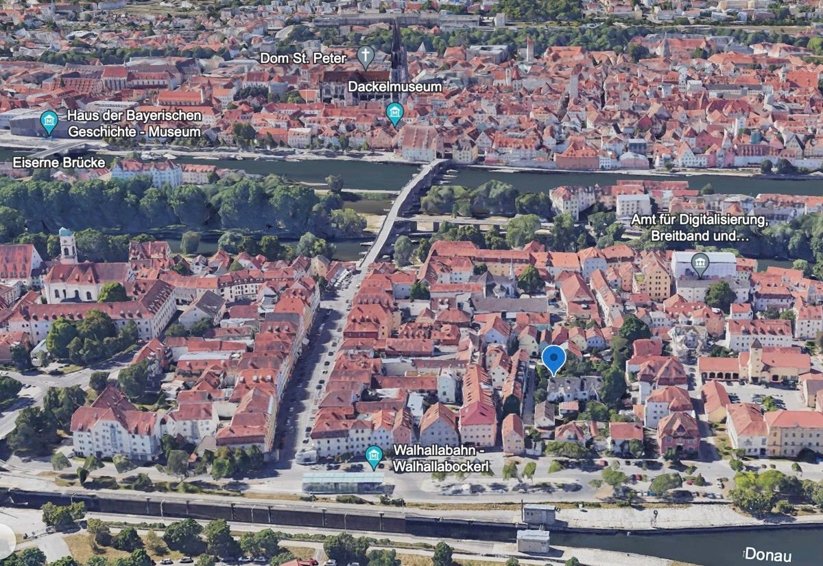 Reihenendhaus zum Kauf 990.000 € 6 Zimmer 170 m²<br/>Wohnfläche 306 m²<br/>Grundstück Stadtamhof Regensburg / Stadtamhof 93059