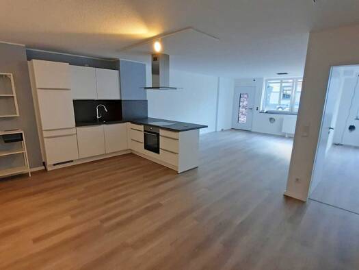 Wohnung zur Miete 670 € 2 Zimmer 66 m² frei ab sofort Lahnstraße 18 Neustadt Bremen 28199