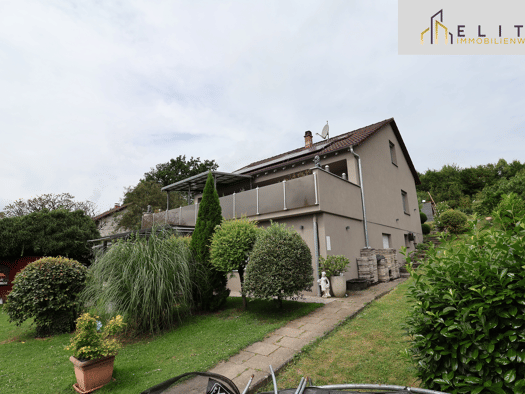 Haus zum Kauf 779.000 € 8 Zimmer 226 m² 1.320 m² Grundstück frei ab sofort Hutmattstraße Luttingen Laufenburg (Baden) 79725