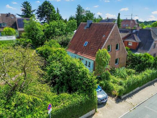 Einfamilienhaus zum Kauf 195.000 € 4 Zimmer 94,9 m² 766 m² Grundstück Plön 24306
