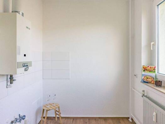 Wohnung zur Miete 221 € 2 Zimmer 44,6 m² 8. Geschoss frei ab 01.04.2026 C.-v.-Ossietzky-Str. 238 Gablenz Chemnitz 09127