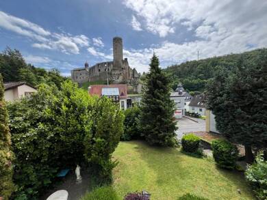 Haus zum Kauf 695.000 € 10 Zimmer 251 m² 883 m² Grundstück Eppstein Eppstein 65817