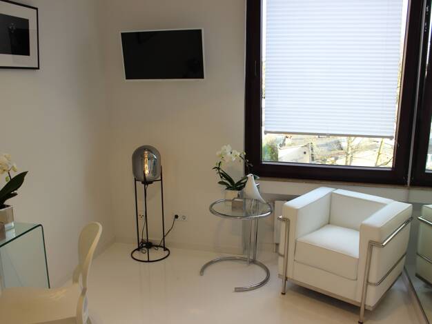 Studio zur Miete Wohnen auf Zeit 799 € 1 Zimmer 18 m² frei ab sofort Zollstock Köln 50969