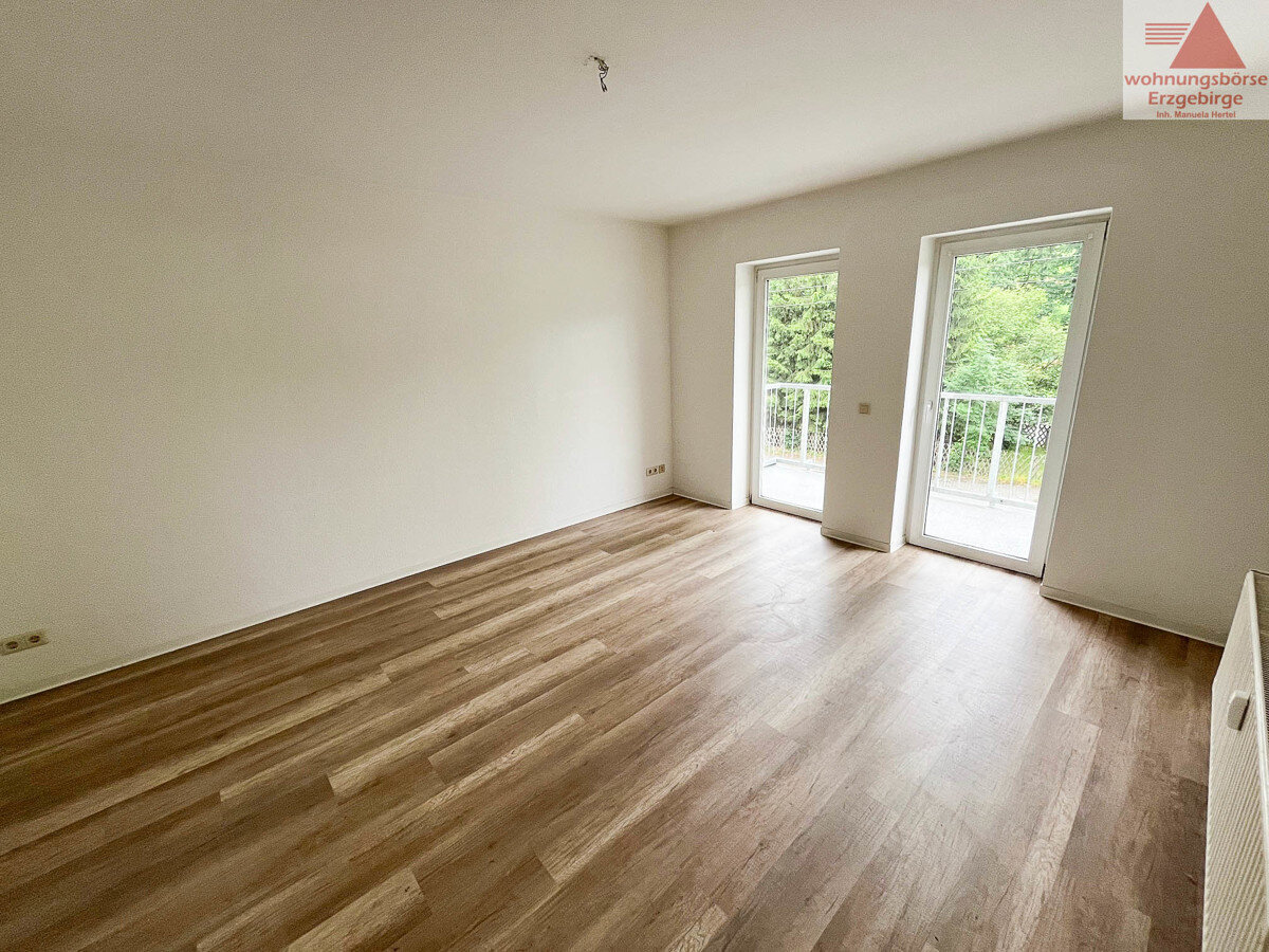 Wohnung zur Miete 278 € 2 Zimmer 54 m²<br/>Wohnfläche 1.<br/>Geschoss Obere Hauptstr. 70c Burkhardtsdorf Burkhardtsdorf 09235