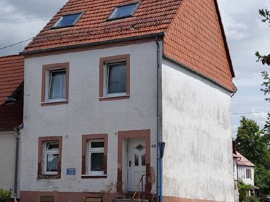 Einfamilienhaus zum Kauf 89.900 € 8 Zimmer 135 m² 219 m² Grundstück Aßweiler Blieskastel 66440