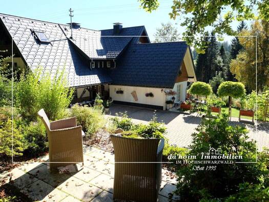 Haus zum Kauf 985.000 € 16 Zimmer 539 m² 1.447 m² Grundstück frei ab 02.02.2026 Blasiwald Schluchsee 79859