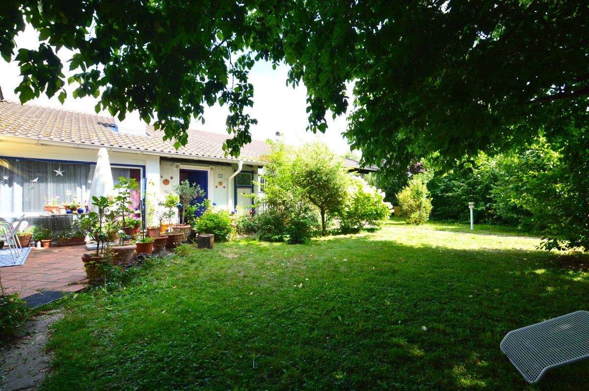 Immobilie in Postmünster - Zwei Einfamilienhäuser (EFH + Bungalow) in herrlich ruhiger Lage - auch teilbar - Bild 2