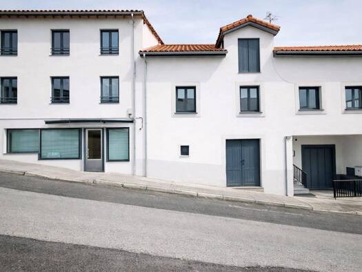 Villa zum Kauf 175.000 € 5 Zimmer 393 m² 200 m² Grundstück Calle Fuejo Cangas del Narcea 33800