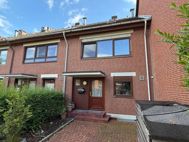 Reihenmittelhaus zum Kauf 250.000 € 4 Zimmer 101,9 m² 207 m² Grundstück Uetersen 25436