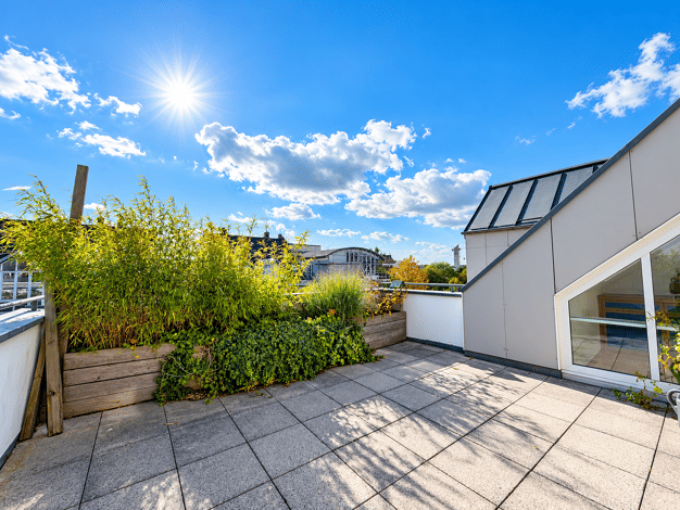 Penthouse zum Kauf 299.000 € 2,5 Zimmer 73 m² Geschoss 3/3 frei ab sofort Wöhlerstraße 24 Burghausen Burghausen 84489